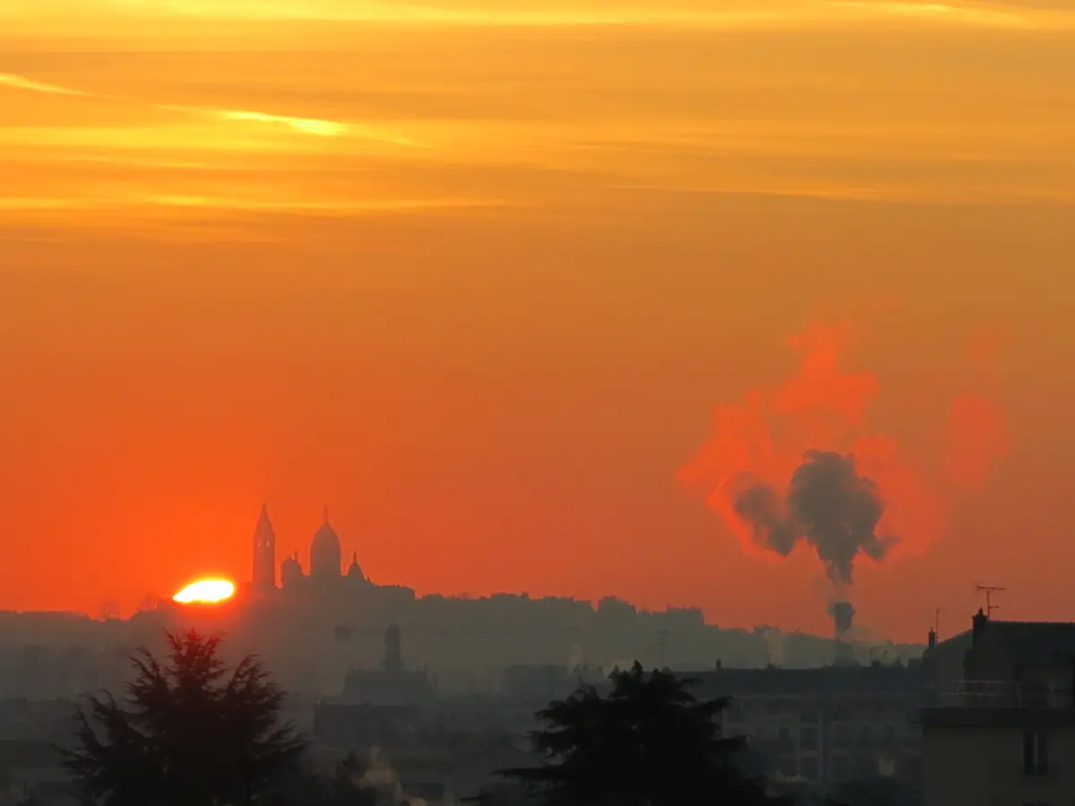 Montmartre and Sacré-Cœur at sunrise