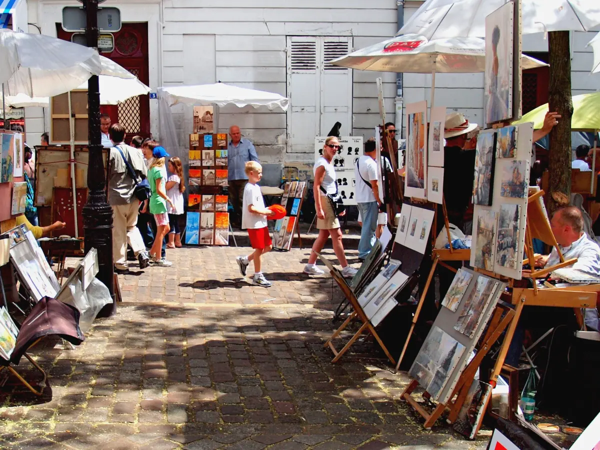 Artists at work on the Place du Tertre