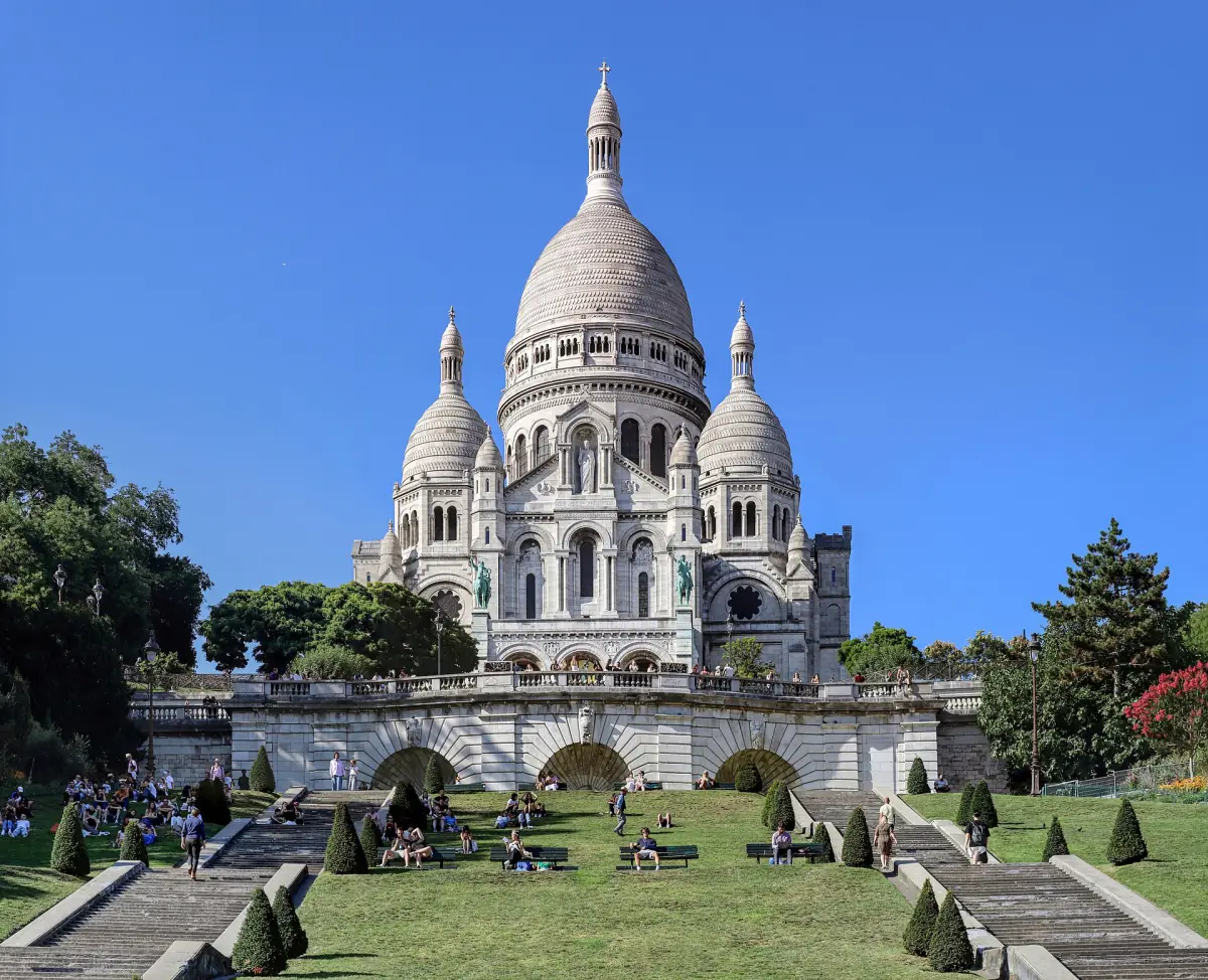 Sacré-Cœur Basilica on the hill of Montmartre