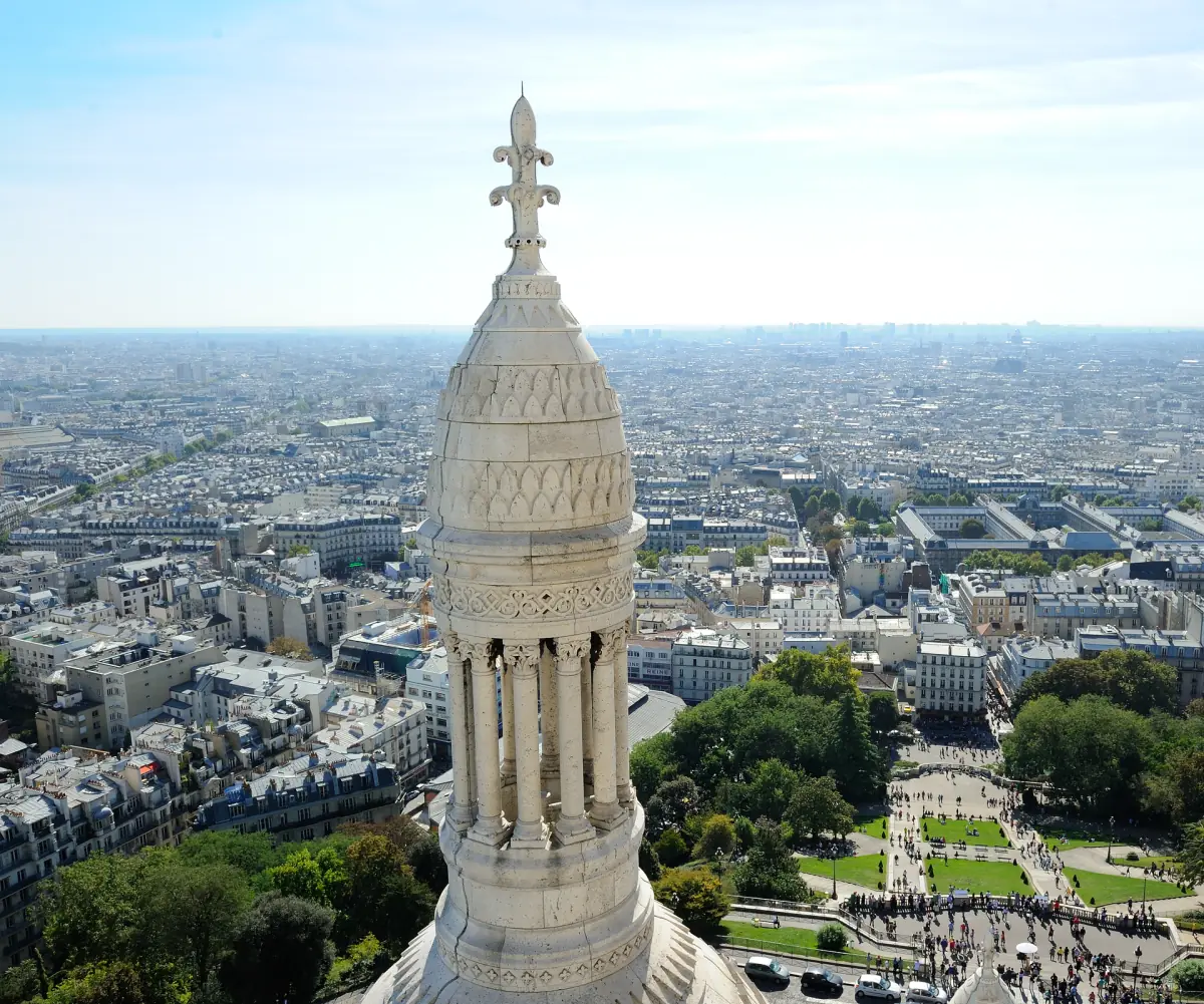 The dome lantern above the rooftops of Paris